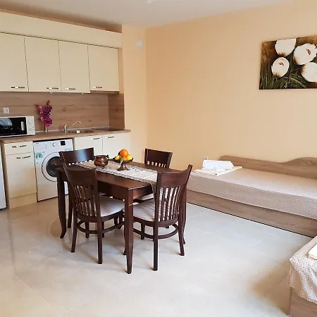 Апартаменти Veleka