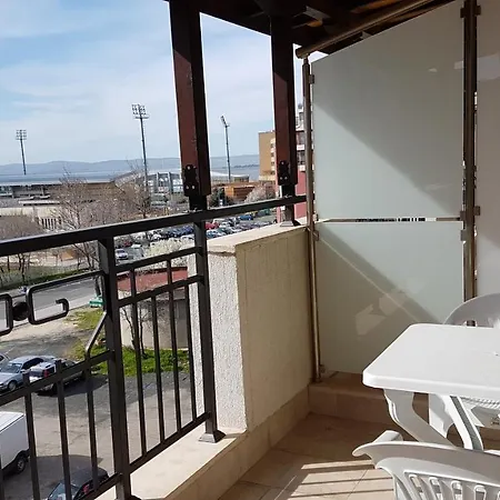 Apartment Veleka *