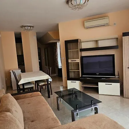Veleka Apartment