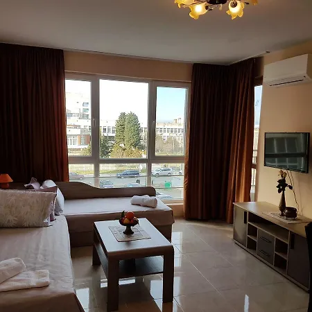 Apartment Veleka *