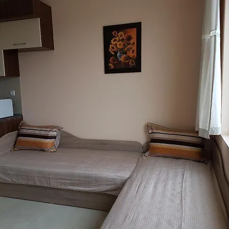 Veleka Apartment
