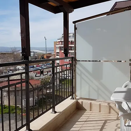 Veleka Apartment