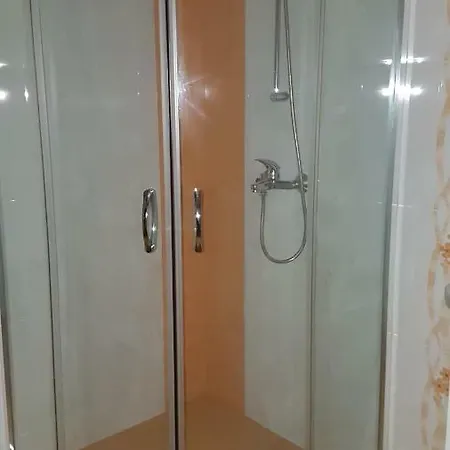 Veleka Apartment *